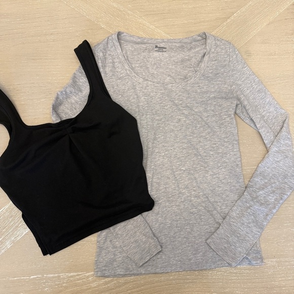 Gray Long Sleeve and Black Crop Top Set XS - Picture 1 of 8